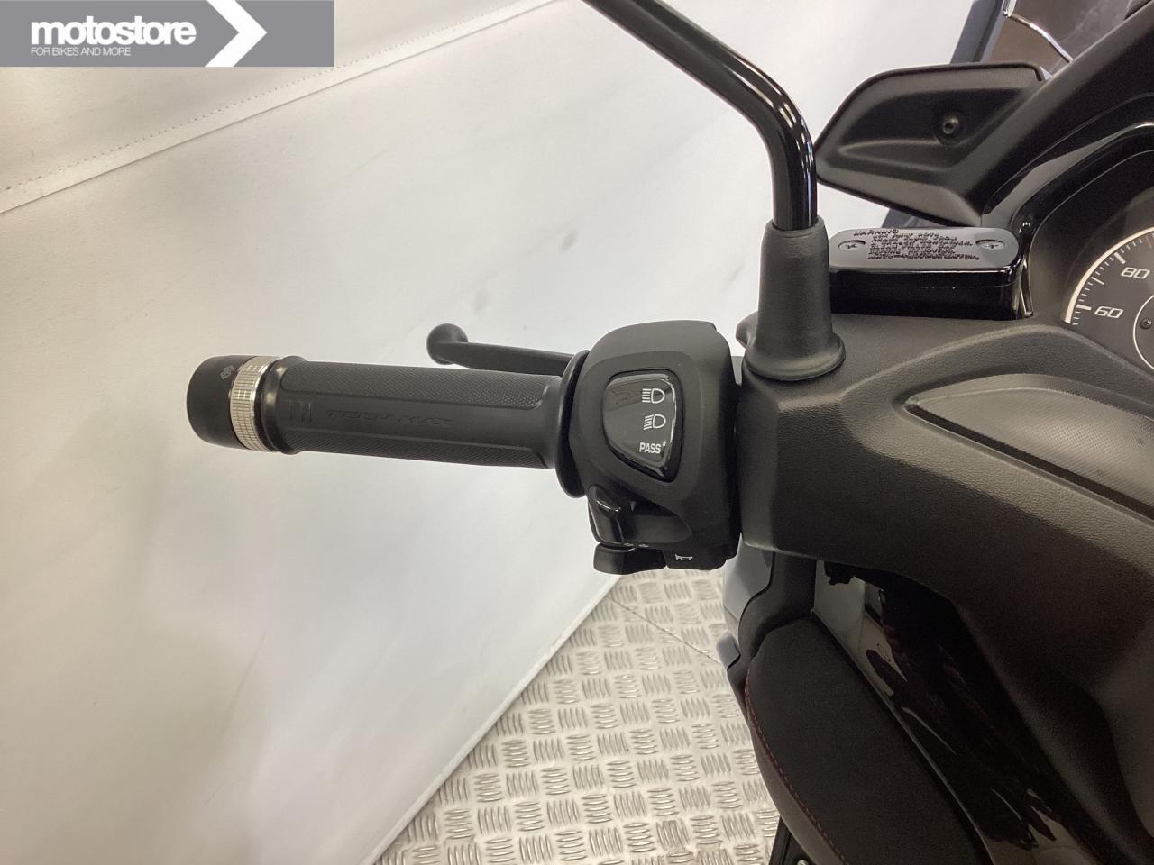 Yamaha 2022 X-MAX 300 TECH MAX | Yamaha occasion