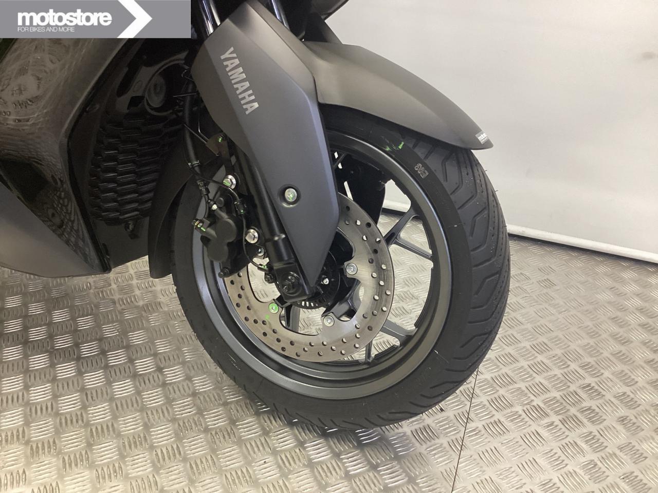 Yamaha 2026 X-MAX 300 TECH MAX PLUS | Yamaha occasion